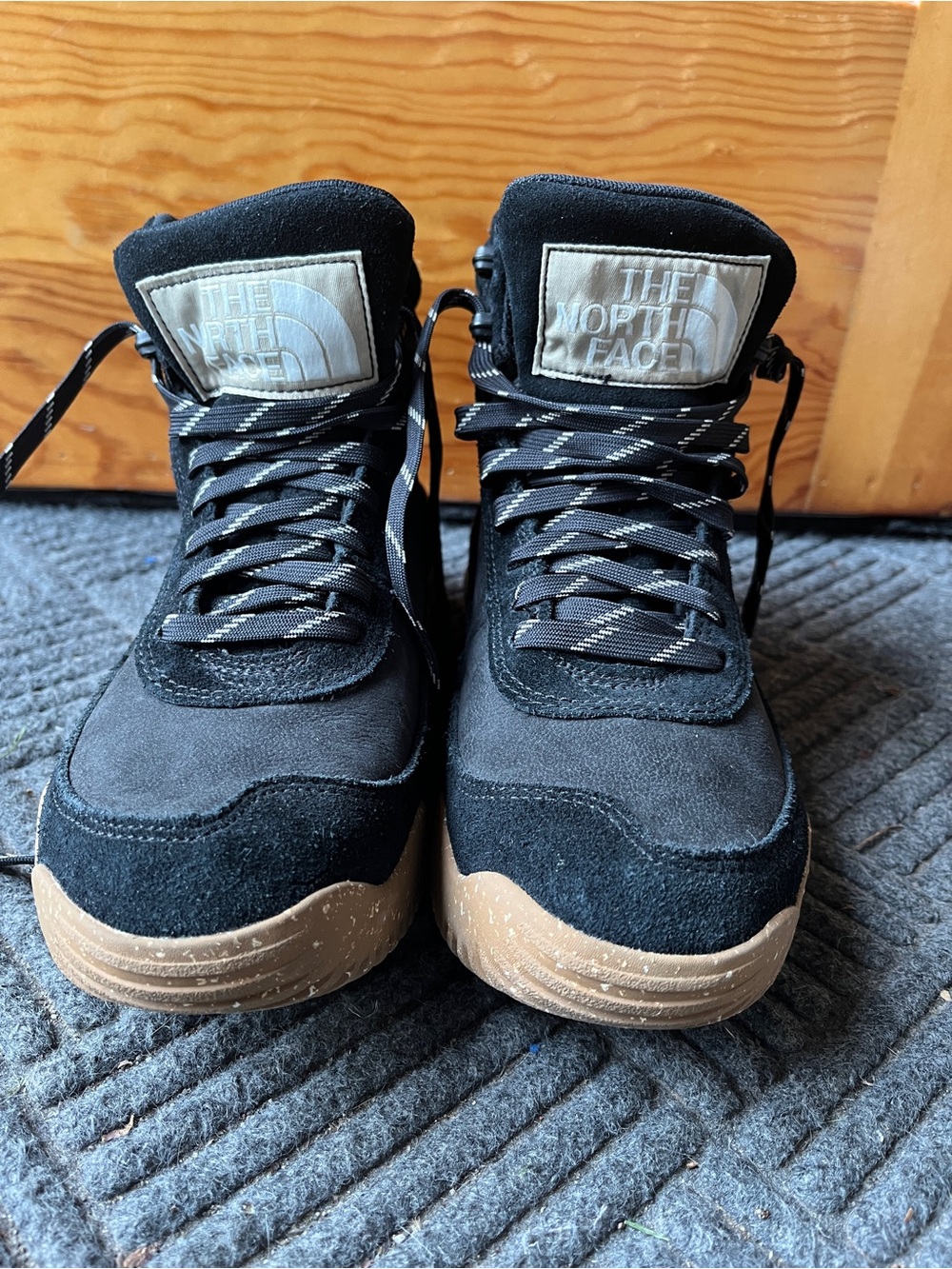 The North Face Back-to-Berkeley III Waterproof Boots - Picture 3 of 10